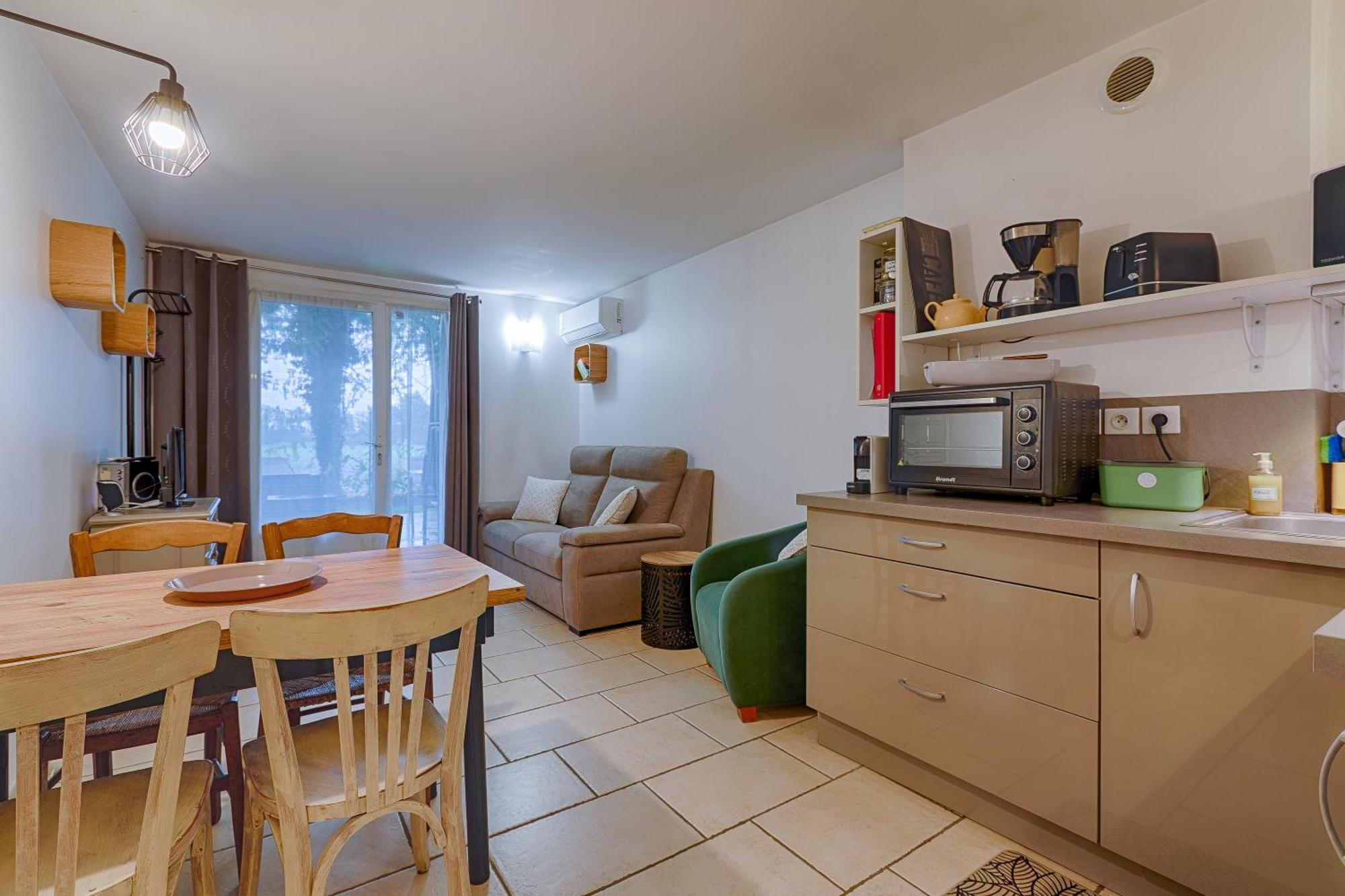 Au Epiceah, Logement A La Campagne Valence  Esterno foto